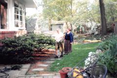 image077